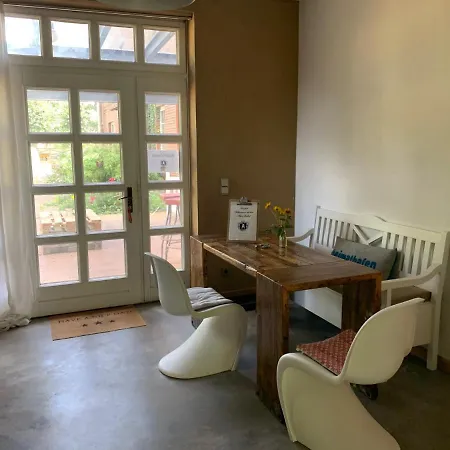 Alter Suedhof Apartment